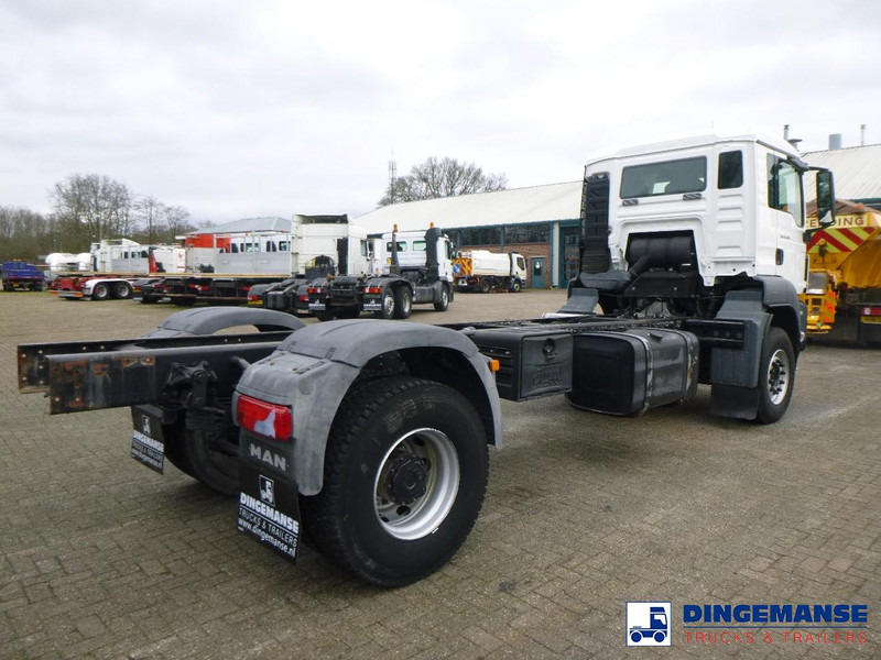 MAN TGS 19.360 4X2 BBS manual Euro 2 chassis + PTO - 驾驶室底盘卡车:图4 MAN TGS 19.360 4X2 BBS manual Euro 2 chassis + PTO - 驾驶室底盘卡车:图4