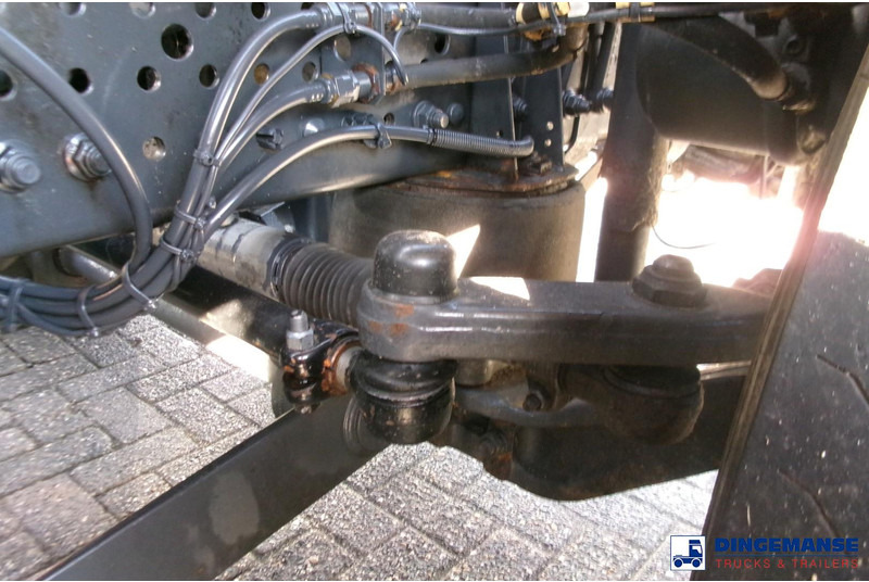 吊钩升降车 Mercedes-Benz Antos 2543 6x2 Euro 6 Marrel container hook 18t:图12 吊钩升降车 Mercedes-Benz Antos 2543 6x2 Euro 6 Marrel container hook 18t:图12