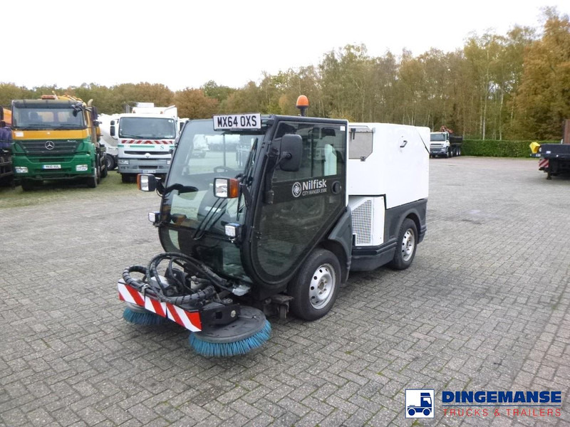 Nilfisk City Ranger CR3500 street sweeper - 道路清扫机:图1 Nilfisk City Ranger CR3500 street sweeper - 道路清扫机:图1