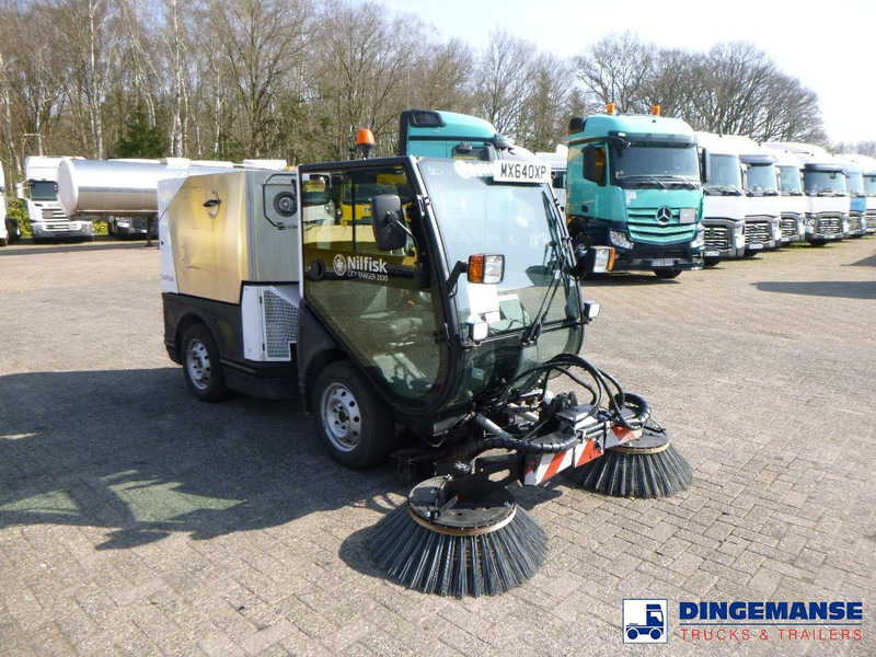 Nilfisk City Ranger CR3500 sweeper - 道路清扫机:图2 Nilfisk City Ranger CR3500 sweeper - 道路清扫机:图2