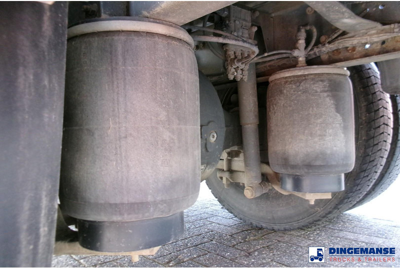 Renault Premium 300 4x2 fuel tank 14.2 m3 / 4 comp - 罐车:图5 Renault Premium 300 4x2 fuel tank 14.2 m3 / 4 comp - 罐车:图5