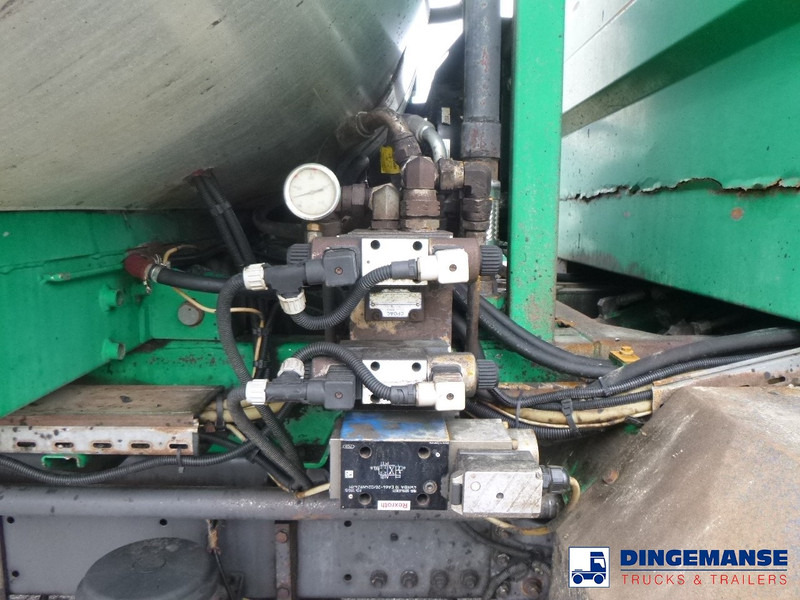 Renault Premium 340 6x2 Road repair bitumen tank 6 m3 / tipper 租赁 Renault Premium 340 6x2 Road repair bitumen tank 6 m3 / tipper:图19 Renault Premium 340 6x2 Road repair bitumen tank 6 m3 / tipper 租赁 Renault Premium 340 6x2 Road repair bitumen tank 6 m3 / tipper:图19