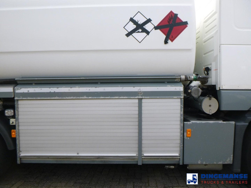 Volvo FH 460 6x2 fuel tank 23.6 m3 / 4 comp - 罐车:图5 Volvo FH 460 6x2 fuel tank 23.6 m3 / 4 comp - 罐车:图5