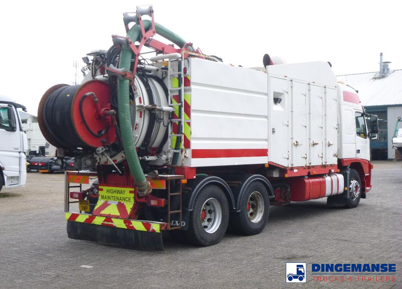 Volvo FM 9 6X4 RHD Eurovac 1200 vacuum tank (tipping) - 真空车:图3 Volvo FM 9 6X4 RHD Eurovac 1200 vacuum tank (tipping) - 真空车:图3