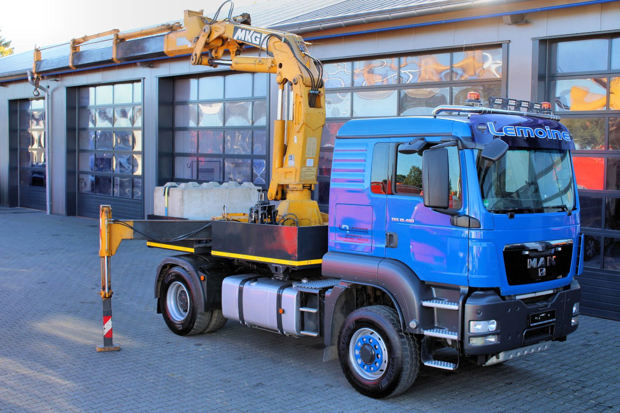 MAN TGS 18.480 4x4 BLS SZM+Pritsche MKG HLK 340 Kran - 栏板式/ 平板卡车, 起重车:图1 MAN TGS 18.480 4x4 BLS SZM+Pritsche MKG HLK 340 Kran - 栏板式/ 平板卡车, 起重车:图1