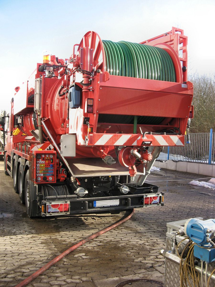 MAN TGS 35.540 8x4 Müller 16m³ WRG + 800 meter HD - 真空车:图4 MAN TGS 35.540 8x4 Müller 16m³ WRG + 800 meter HD - 真空车:图4