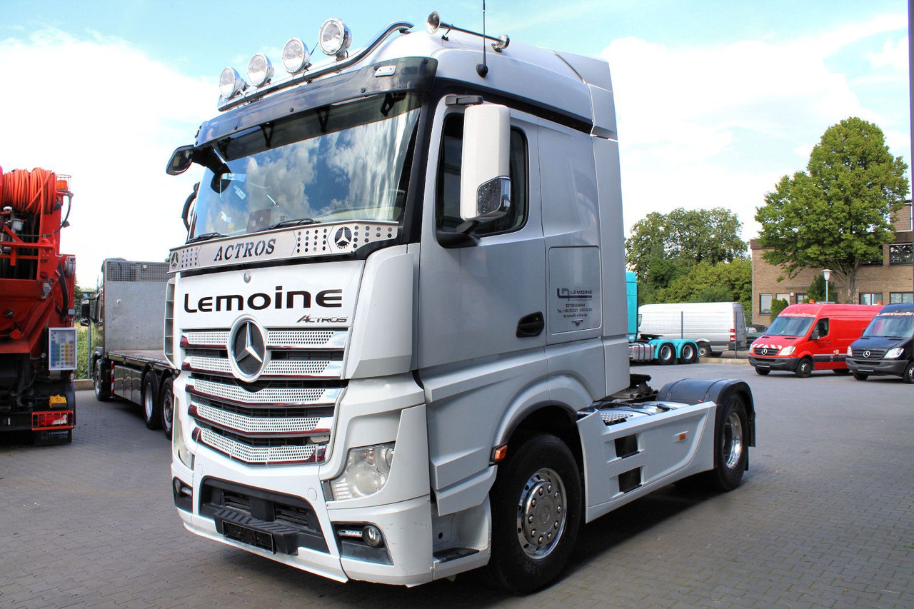 Mercedes-Benz Actros 1853 4x2 LS +Hydraulik + neuer AT-Motor - 牵引车:图3 Mercedes-Benz Actros 1853 4x2 LS +Hydraulik + neuer AT-Motor - 牵引车:图3