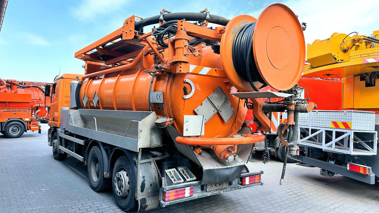 Mercedes-Benz Actros 2540 6x2 Küller/Kroll 13m³ HD-KOMBI - 真空车:图3 Mercedes-Benz Actros 2540 6x2 Küller/Kroll 13m³ HD-KOMBI - 真空车:图3