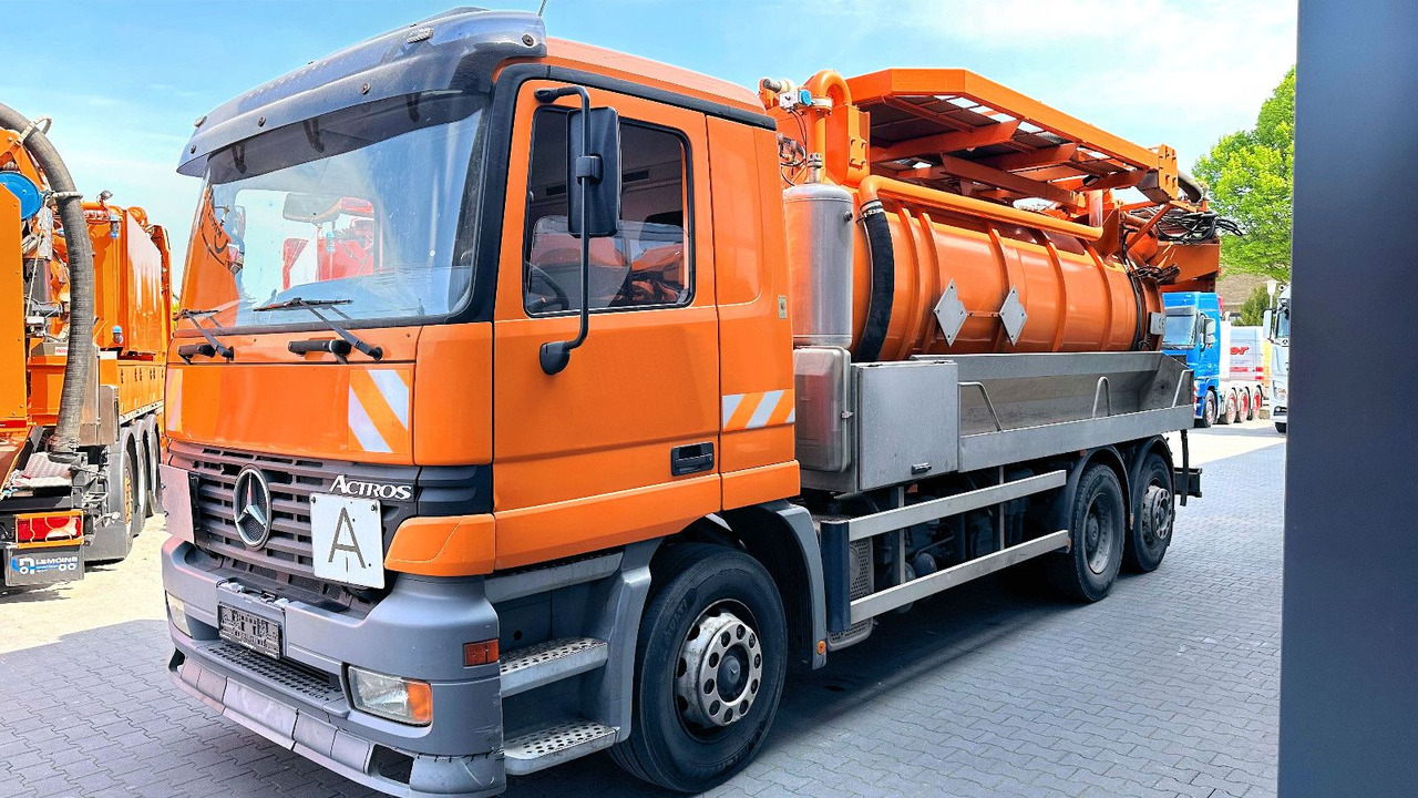 Mercedes-Benz Actros 2540 6x2 Küller/Kroll 13m³ HD-KOMBI - 真空车:图2 Mercedes-Benz Actros 2540 6x2 Küller/Kroll 13m³ HD-KOMBI - 真空车:图2