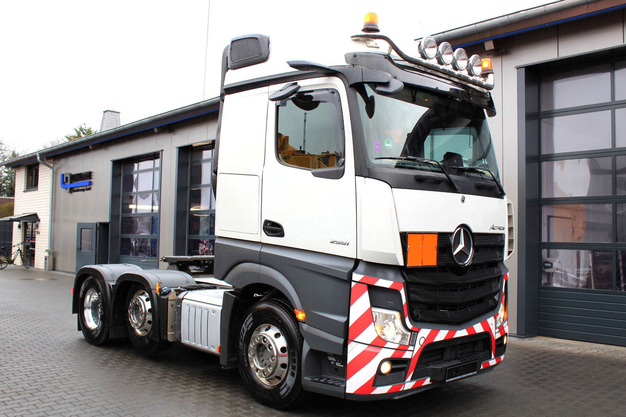 Mercedes-Benz Actros 2551 6x2 BigSpace 68 to Schwerlast + LIFT - 牵引车:图1 Mercedes-Benz Actros 2551 6x2 BigSpace 68 to Schwerlast + LIFT - 牵引车:图1