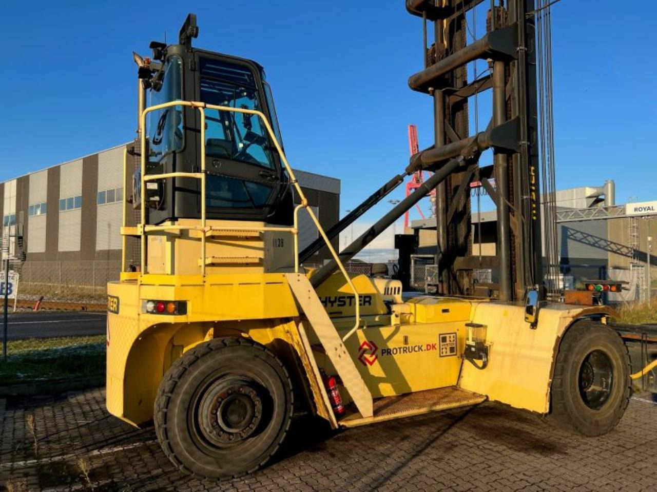 Hyster H16XM-12EC - 集装箱叉装车:图3 Hyster H16XM-12EC - 集装箱叉装车:图3