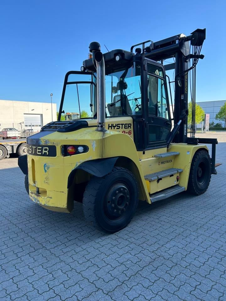 Hyster H9.00XM-6 - 柴油叉车:图3 Hyster H9.00XM-6 - 柴油叉车:图3