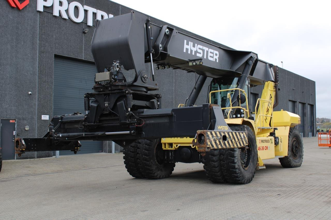 Hyster RS46-36CH - 前移式堆垛机:图2 Hyster RS46-36CH - 前移式堆垛机:图2