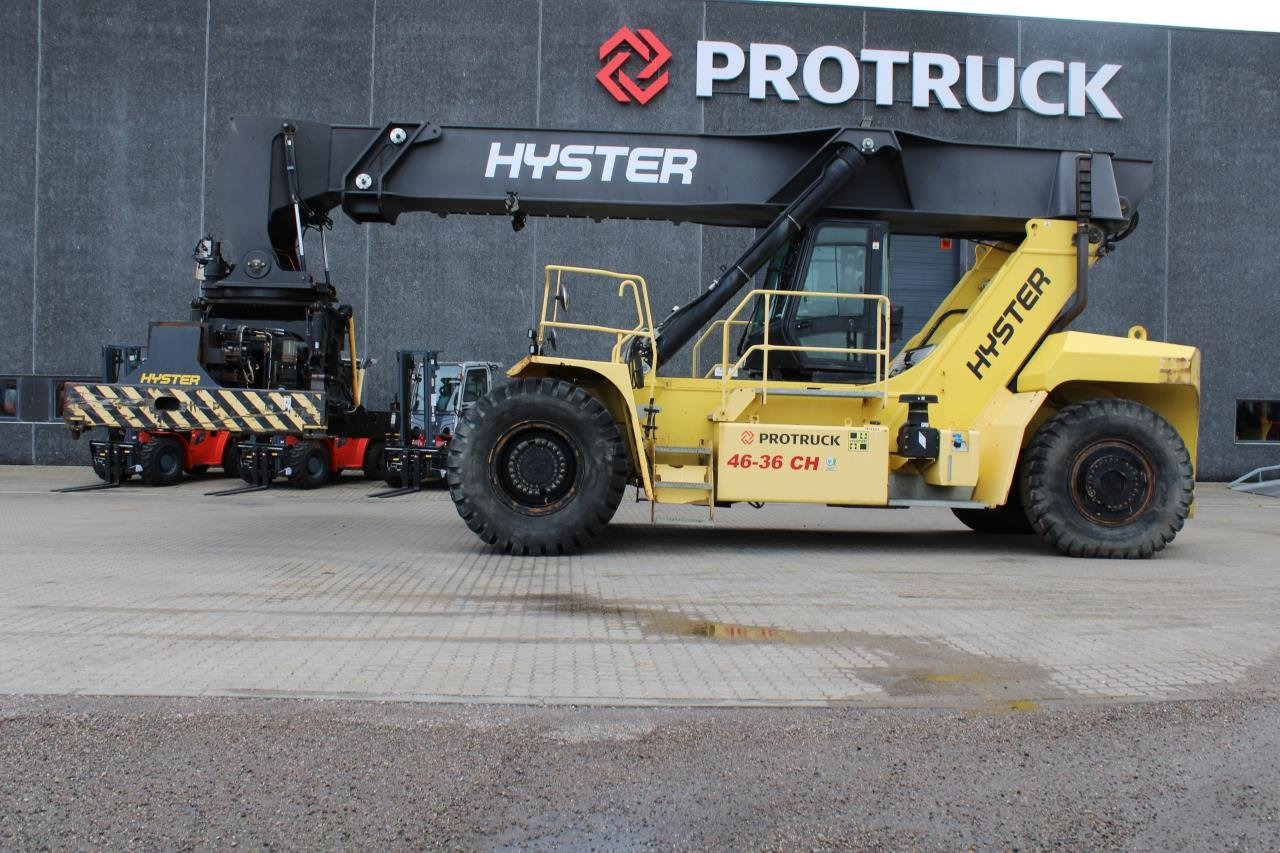 Hyster RS46-36CH - 前移式堆垛机:图1 Hyster RS46-36CH - 前移式堆垛机:图1