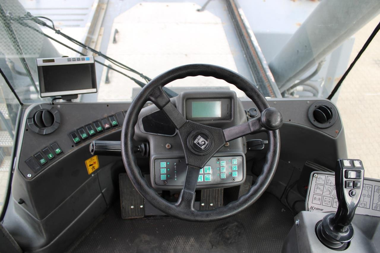 Kalmar 70C5X - 前移式堆垛机:图4 Kalmar 70C5X - 前移式堆垛机:图4