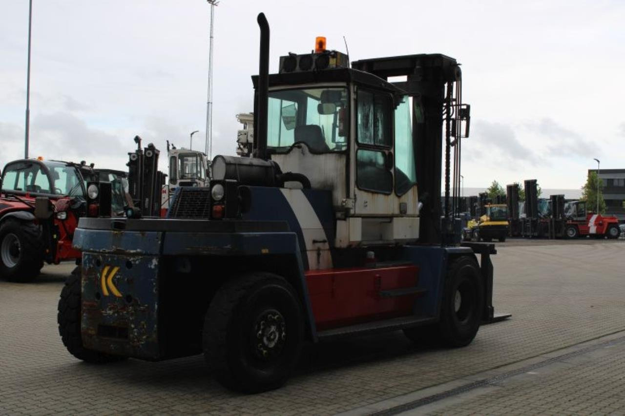 Kalmar DCD160-12 - 柴油叉车:图3 Kalmar DCD160-12 - 柴油叉车:图3