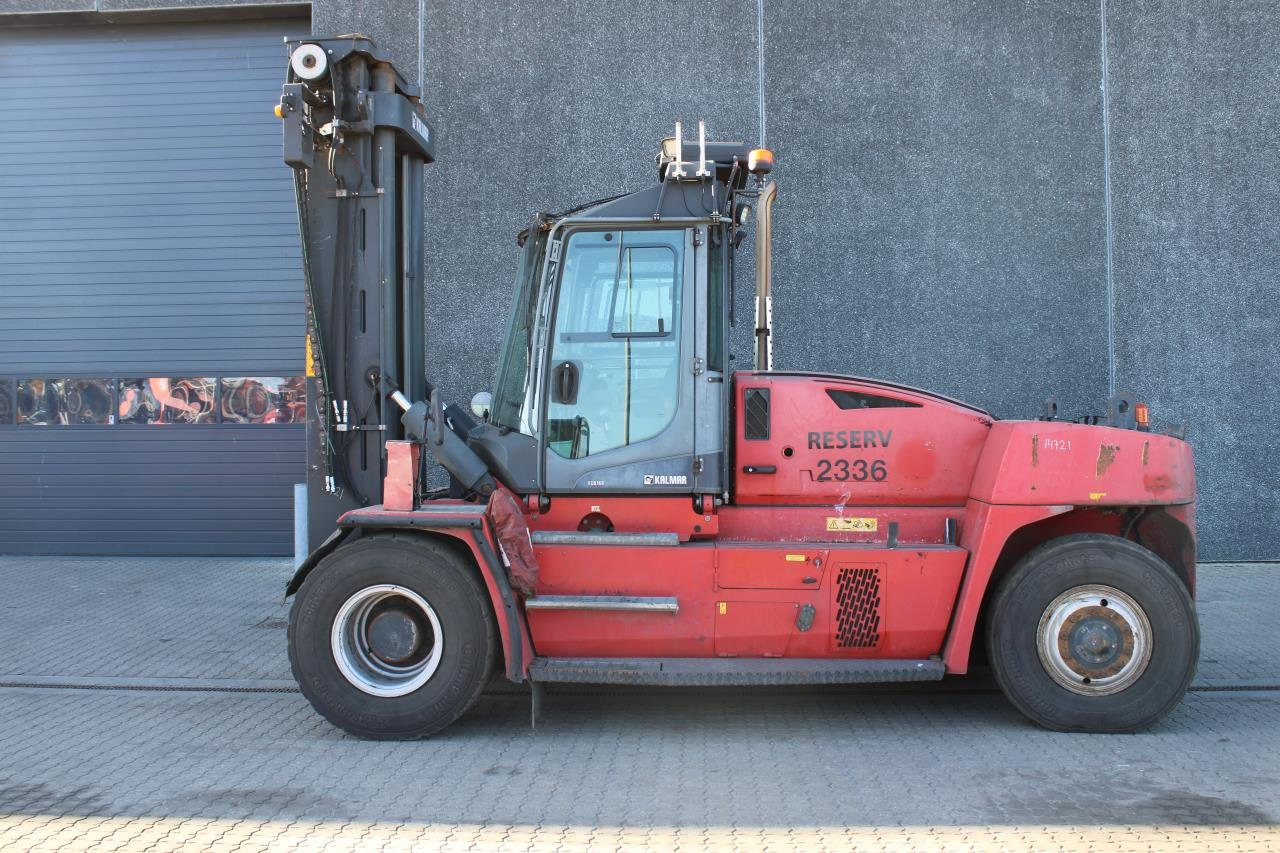 Kalmar DCG160-12 - 柴油叉车:图1 Kalmar DCG160-12 - 柴油叉车:图1