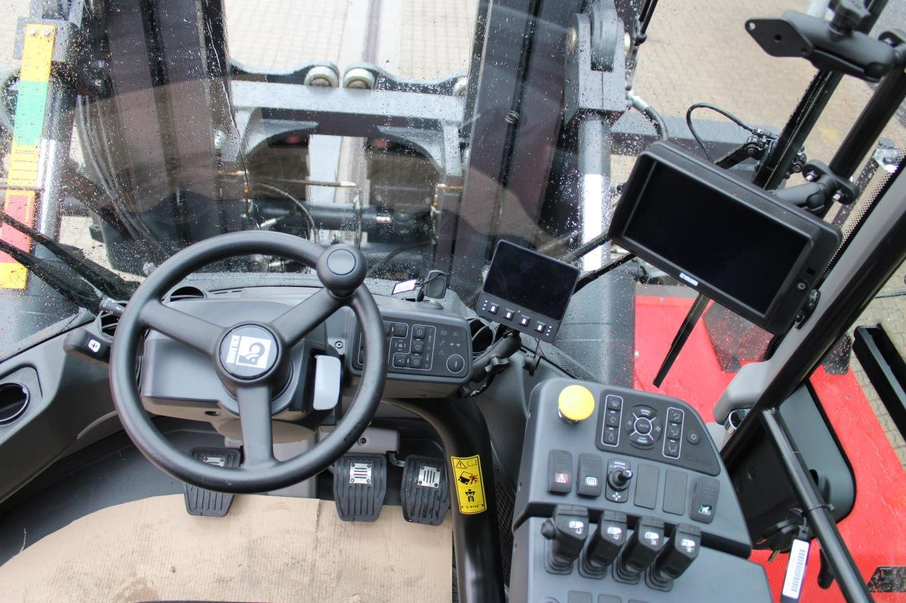 Kalmar DCG330-12LB - 集装箱叉装车:图4 Kalmar DCG330-12LB - 集装箱叉装车:图4