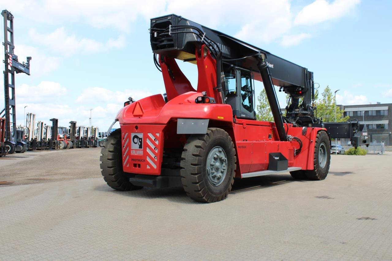 Kalmar DRG450-65S5XE - 前移式堆垛机:图3 Kalmar DRG450-65S5XE - 前移式堆垛机:图3