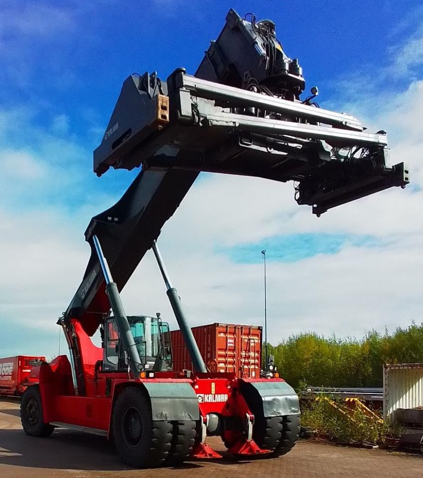 Kalmar DRG450-75C5XS - 前移式堆垛机:图1 Kalmar DRG450-75C5XS - 前移式堆垛机:图1