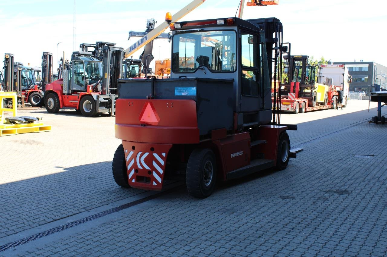Kalmar ECF90-6 - 电动叉车:图3 Kalmar ECF90-6 - 电动叉车:图3