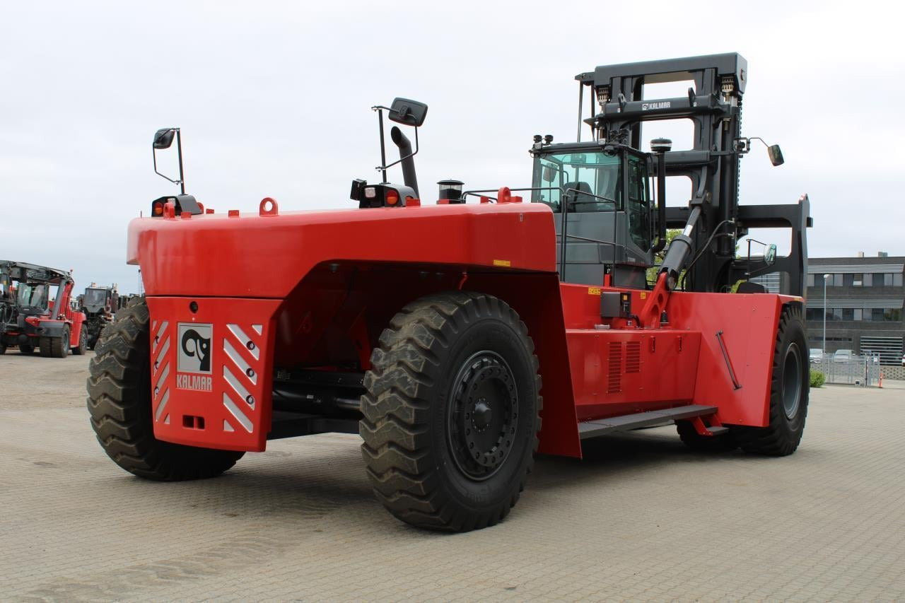 Kalmar KALMAR DCG850-12 - 柴油叉车:图3 Kalmar KALMAR DCG850-12 - 柴油叉车:图3