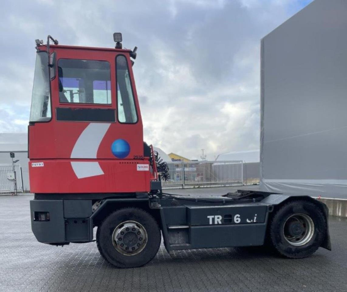 码头牵引车 Kalmar TR618I:图1