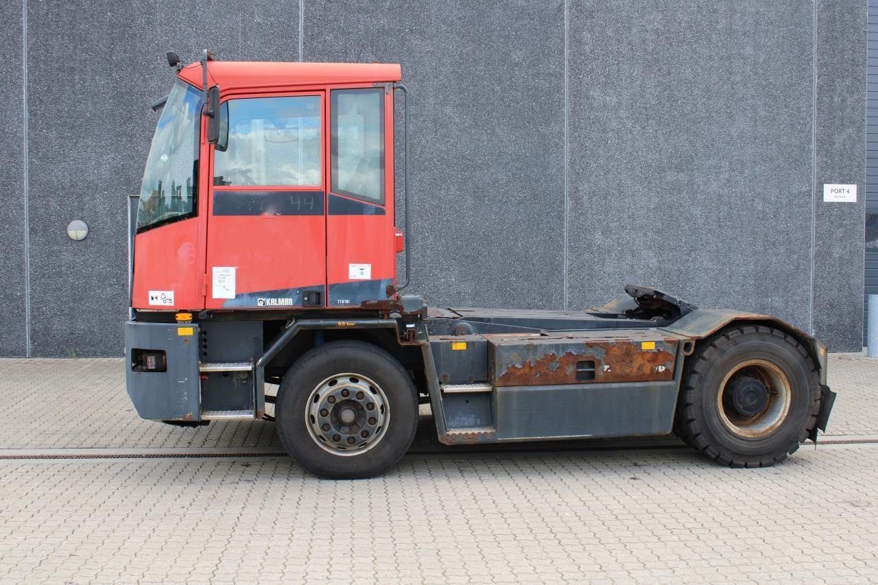 Kalmar TT618I - 码头牵引车:图1 Kalmar TT618I - 码头牵引车:图1