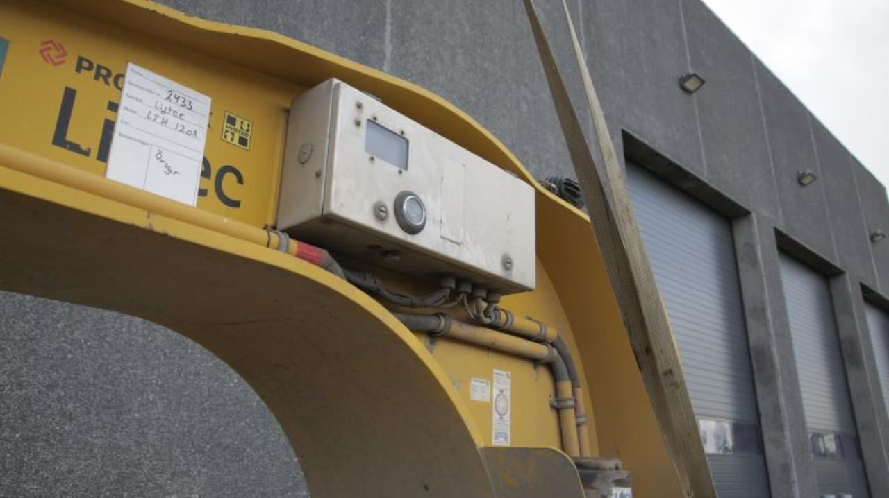 Liftec 120R-12000 - 滚动拖车:图4 Liftec 120R-12000 - 滚动拖车:图4