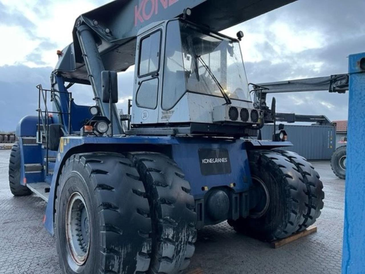 SMV 4531 TB5 - 前移式堆垛机:图2 SMV 4531 TB5 - 前移式堆垛机:图2