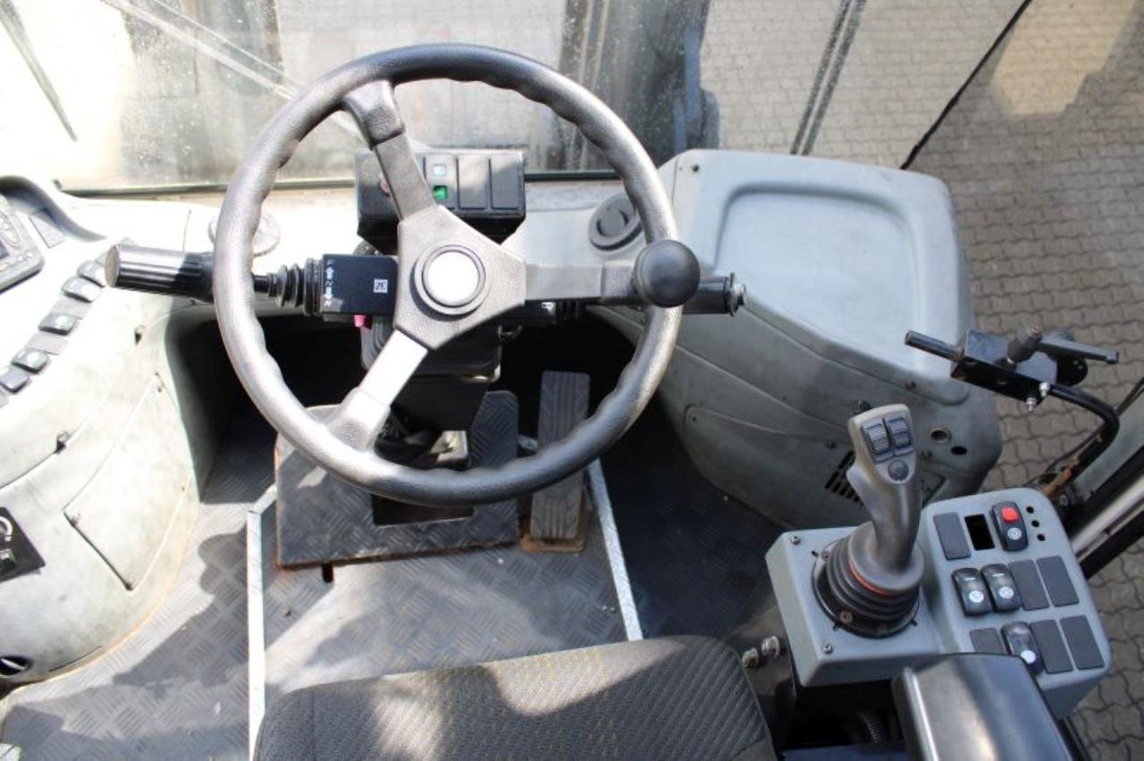 SMV SL16-900B - 柴油叉车:图4 SMV SL16-900B - 柴油叉车:图4