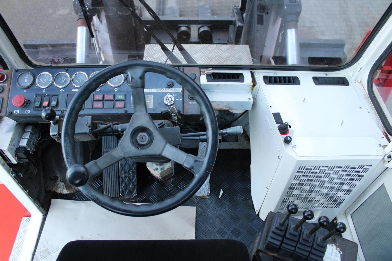 SveTruck 15120-35 - 柴油叉车:图4 SveTruck 15120-35 - 柴油叉车:图4