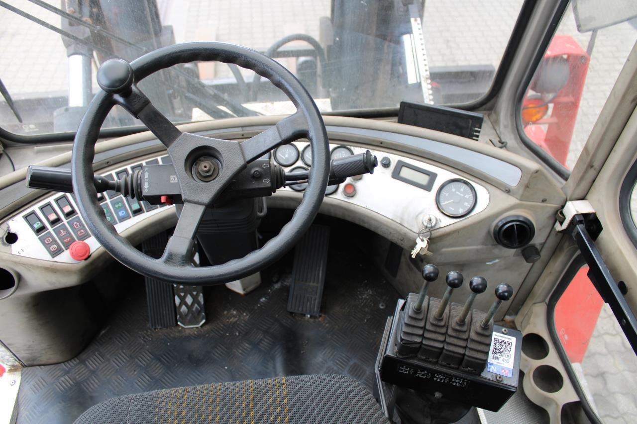 SveTruck 16120 - 柴油叉车:图4 SveTruck 16120 - 柴油叉车:图4