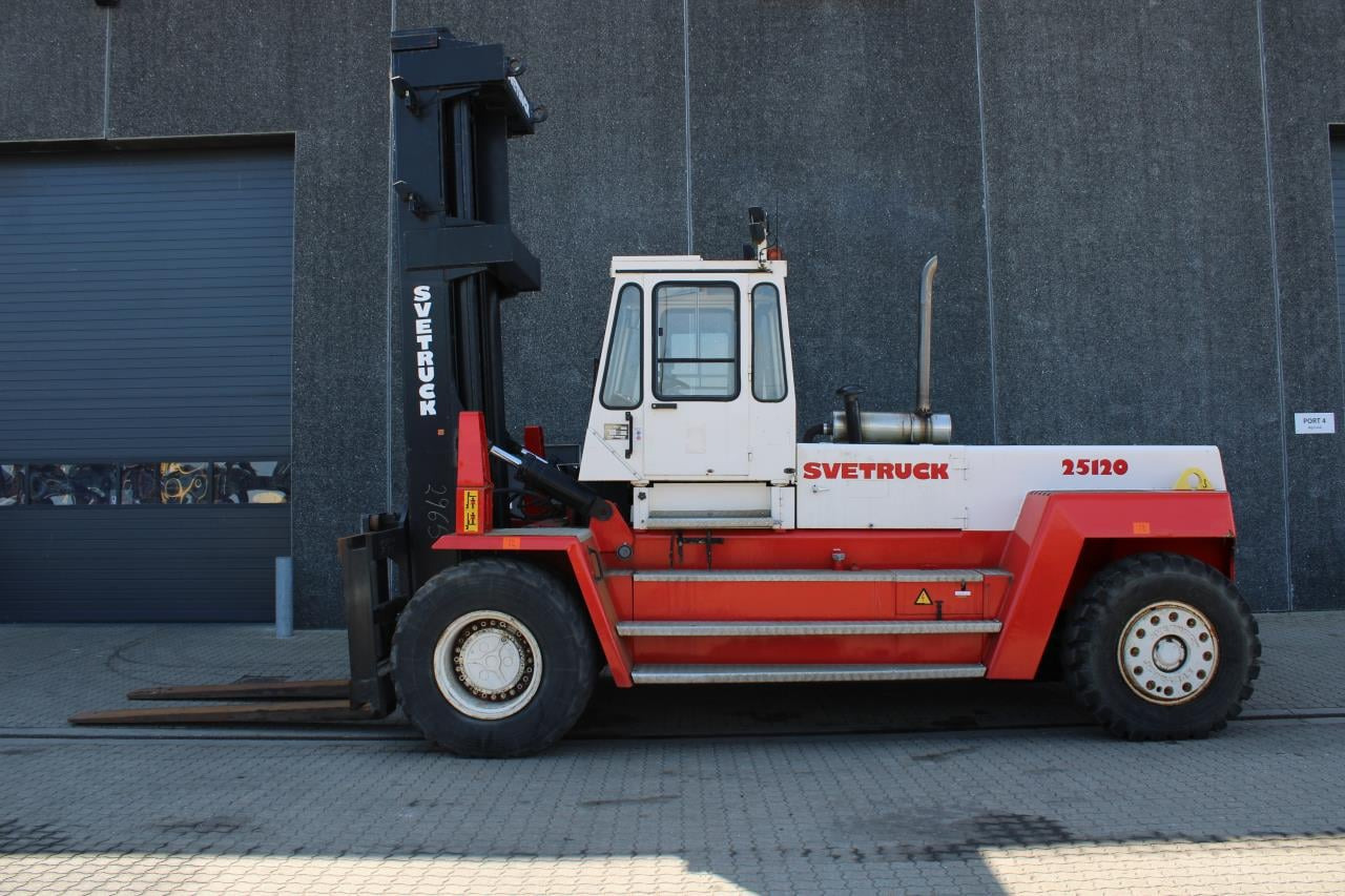 SveTruck 25120-42 - 柴油叉车:图1 SveTruck 25120-42 - 柴油叉车:图1