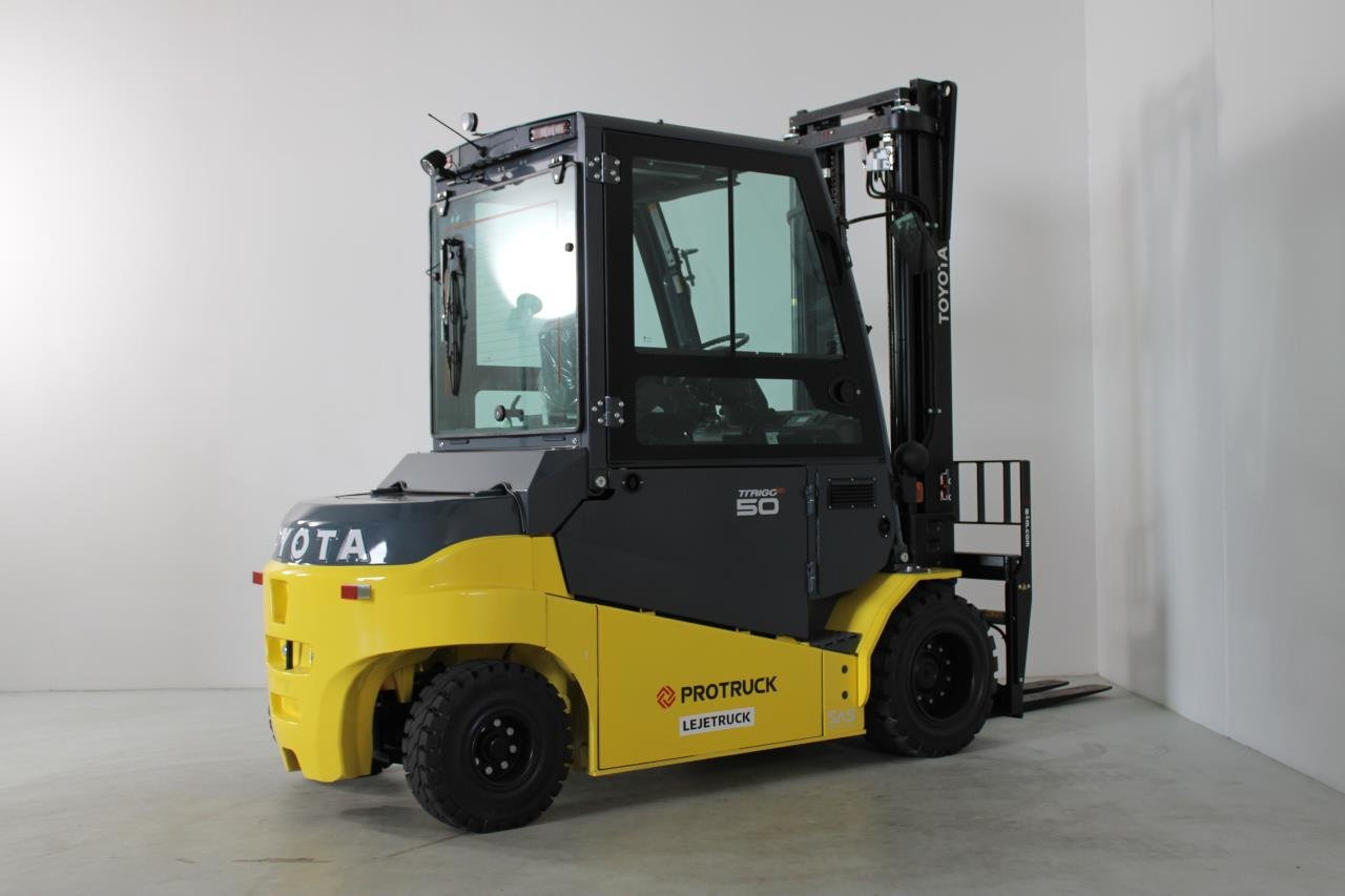 Toyota 9FBM50T - 电动叉车:图3 Toyota 9FBM50T - 电动叉车:图3