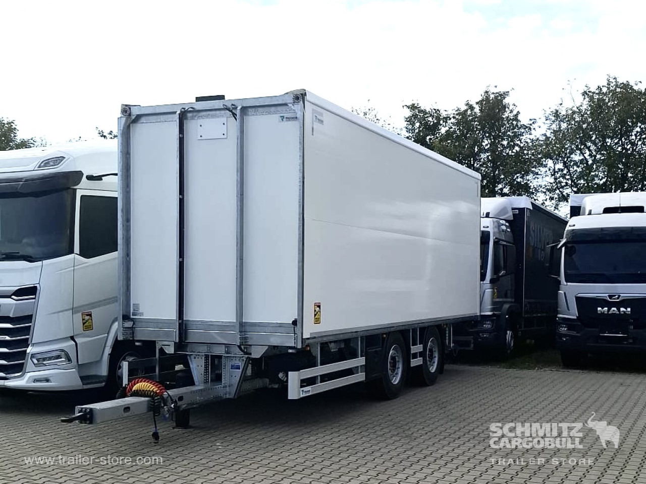 Anhänger Trockenfrachtkoffer Standard - 封闭厢式拖车:图1 Anhänger Trockenfrachtkoffer Standard - 封闭厢式拖车:图1