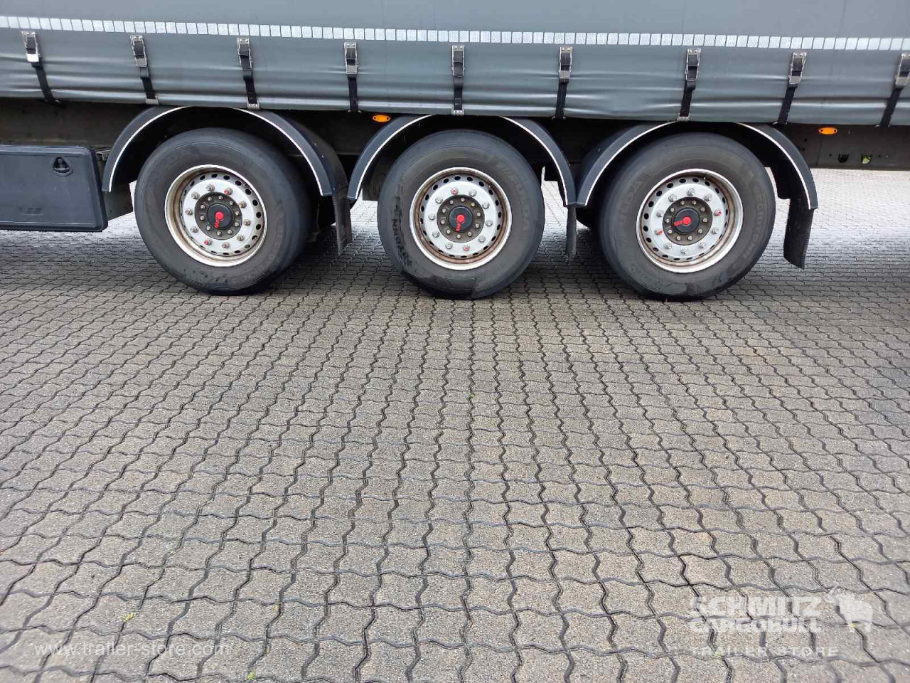 FLIEGL Auflieger Curtainsider Coil - 侧帘半拖车:图4 FLIEGL Auflieger Curtainsider Coil - 侧帘半拖车:图4