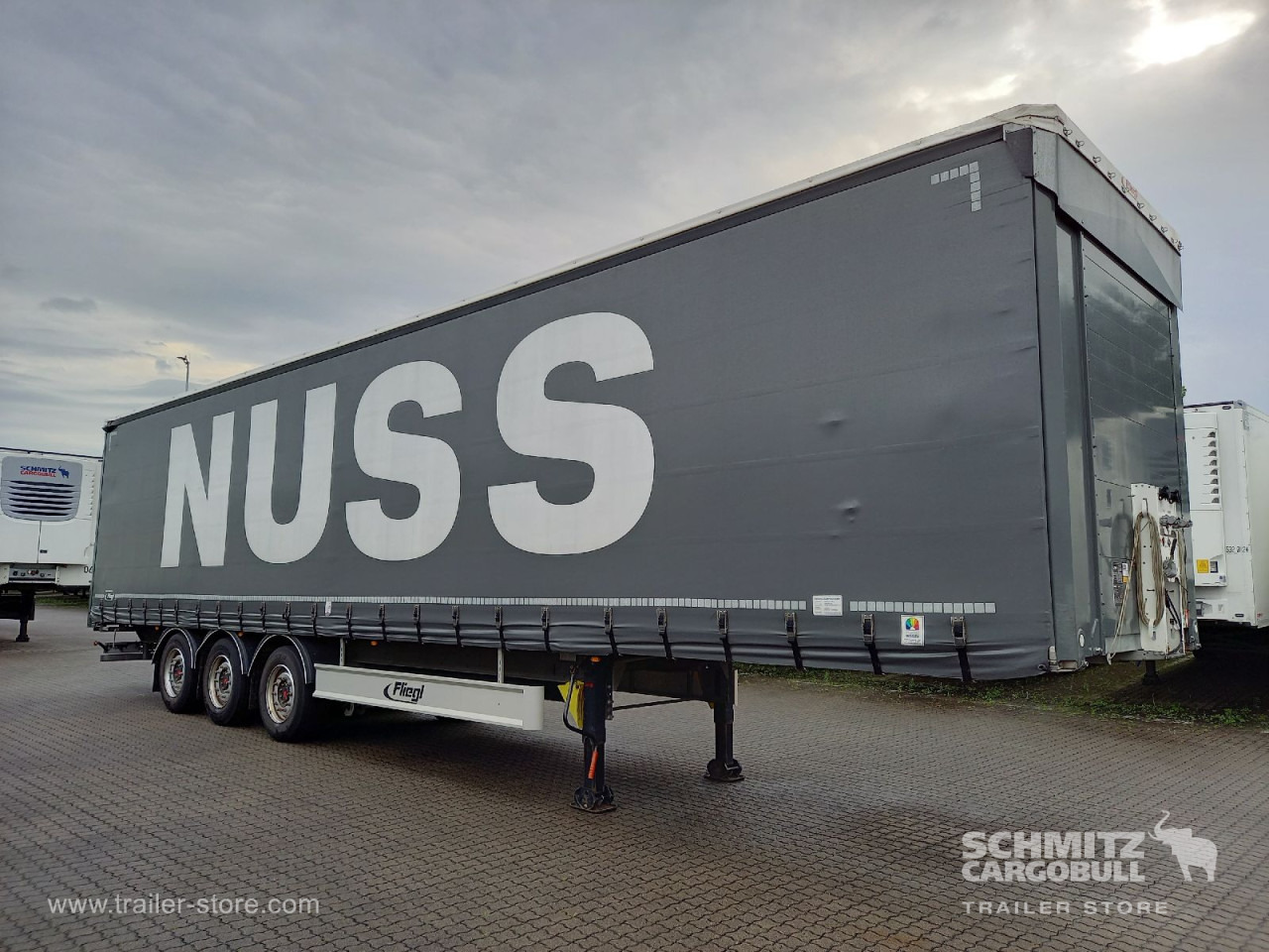 FLIEGL Auflieger Curtainsider Coil - 侧帘半拖车:图1 FLIEGL Auflieger Curtainsider Coil - 侧帘半拖车:图1