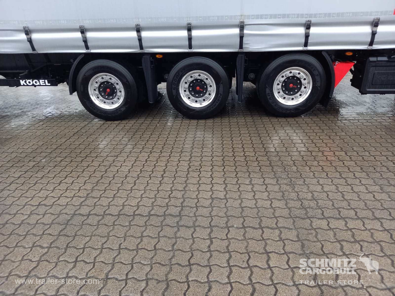 KOEGEL Auflieger Curtainsider Mega - 侧帘半拖车:图5 KOEGEL Auflieger Curtainsider Mega - 侧帘半拖车:图5