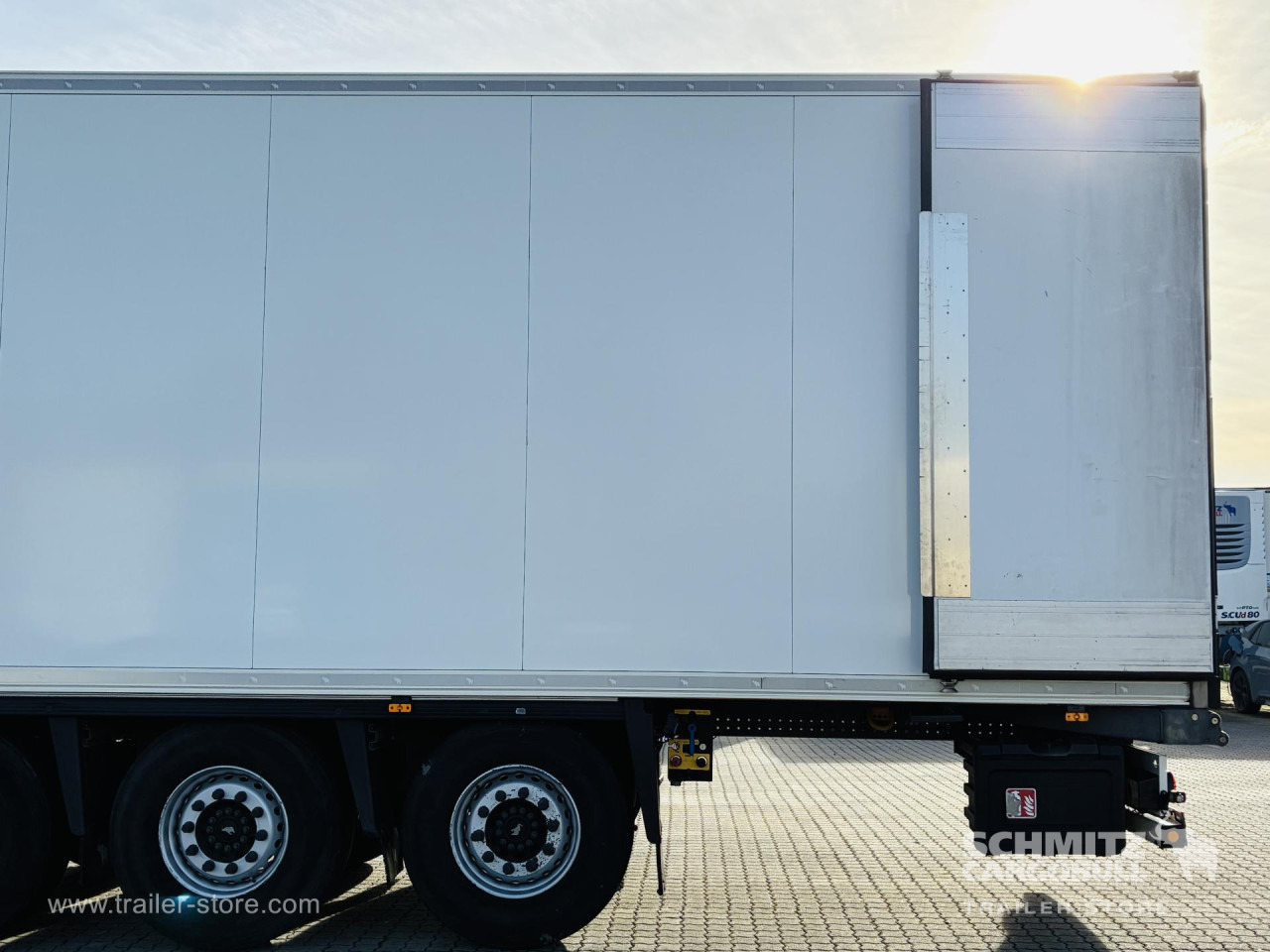 SCHMITZ Auflieger Tiefkühler Multitemp Double deck - 等温半拖车:图4 SCHMITZ Auflieger Tiefkühler Multitemp Double deck - 等温半拖车:图4