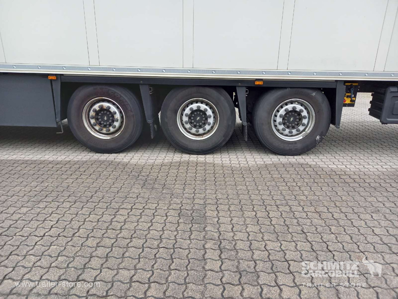 SCHMITZ Auflieger Tiefkühler Standard Double deck - 等温半拖车:图2 SCHMITZ Auflieger Tiefkühler Standard Double deck - 等温半拖车:图2