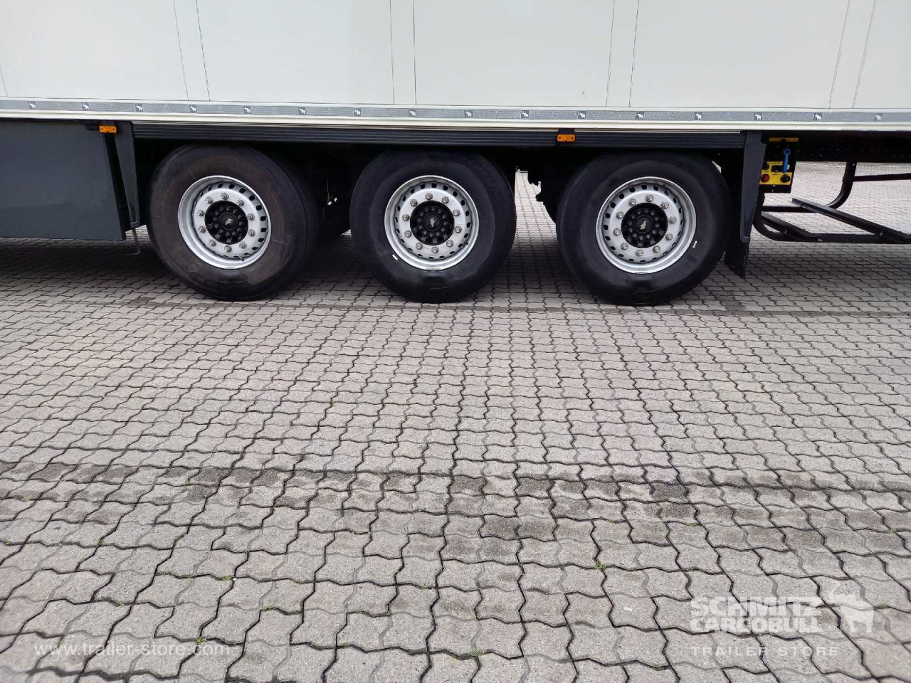 SCHMITZ Auflieger Tiefkühler Standard Double deck - 等温半拖车:图2 SCHMITZ Auflieger Tiefkühler Standard Double deck - 等温半拖车:图2