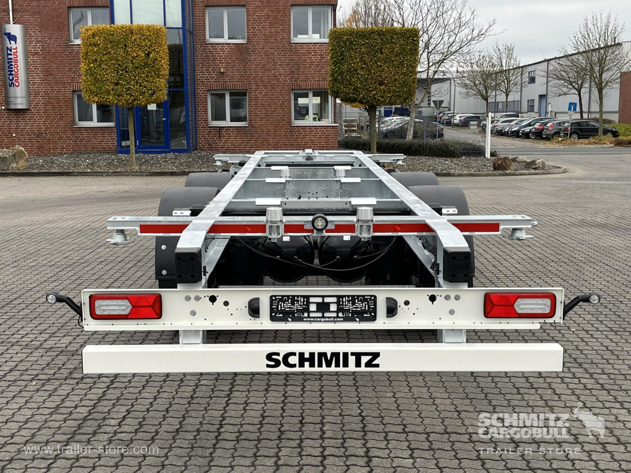 SCHMITZ Zentralachsanhänger Wechselfahrgestell Standard - 集装箱运输车/ 可拆卸车身的拖车:图4 SCHMITZ Zentralachsanhänger Wechselfahrgestell Standard - 集装箱运输车/ 可拆卸车身的拖车:图4