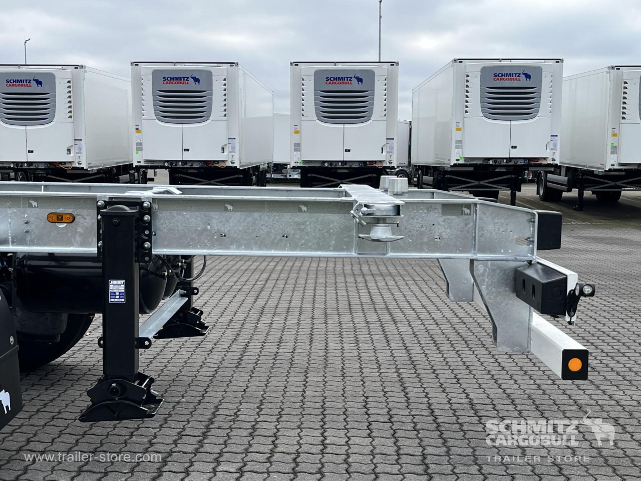 SCHMITZ Zentralachsanhänger Wechselfahrgestell Standard - 集装箱运输车/ 可拆卸车身的拖车:图5 SCHMITZ Zentralachsanhänger Wechselfahrgestell Standard - 集装箱运输车/ 可拆卸车身的拖车:图5