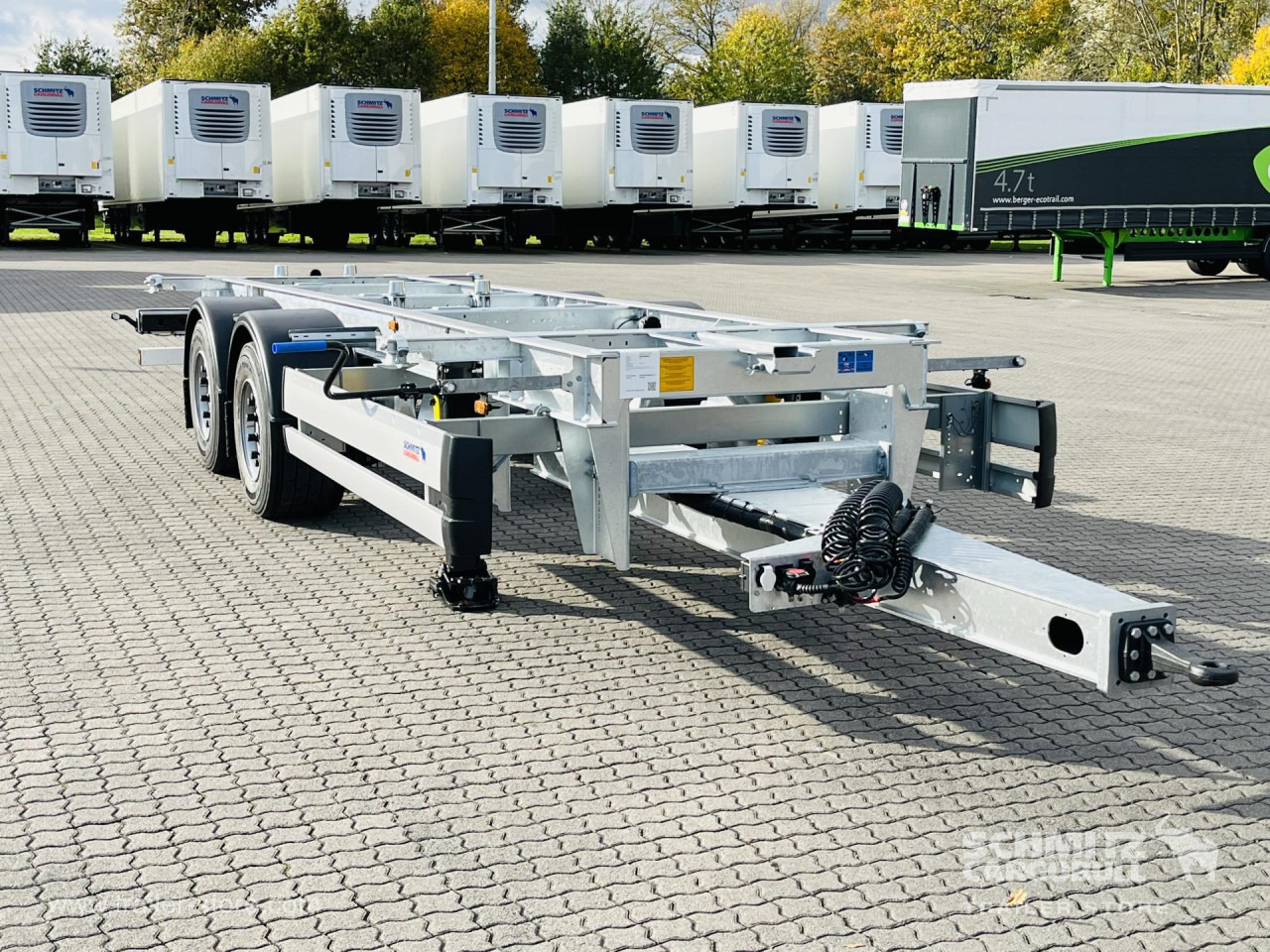 SCHMITZ Zentralachsanhänger Wechselfahrgestell - 集装箱运输车/ 可拆卸车身的拖车:图1 SCHMITZ Zentralachsanhänger Wechselfahrgestell - 集装箱运输车/ 可拆卸车身的拖车:图1