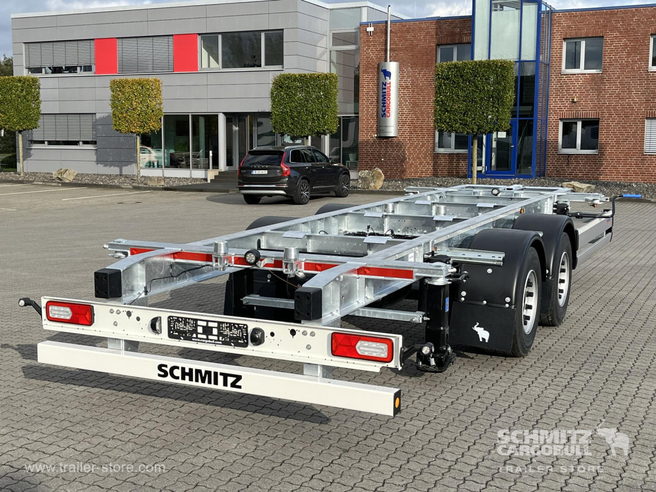 SCHMITZ Zentralachsanhänger Wechselfahrgestell - 集装箱运输车/ 可拆卸车身的拖车:图4 SCHMITZ Zentralachsanhänger Wechselfahrgestell - 集装箱运输车/ 可拆卸车身的拖车:图4