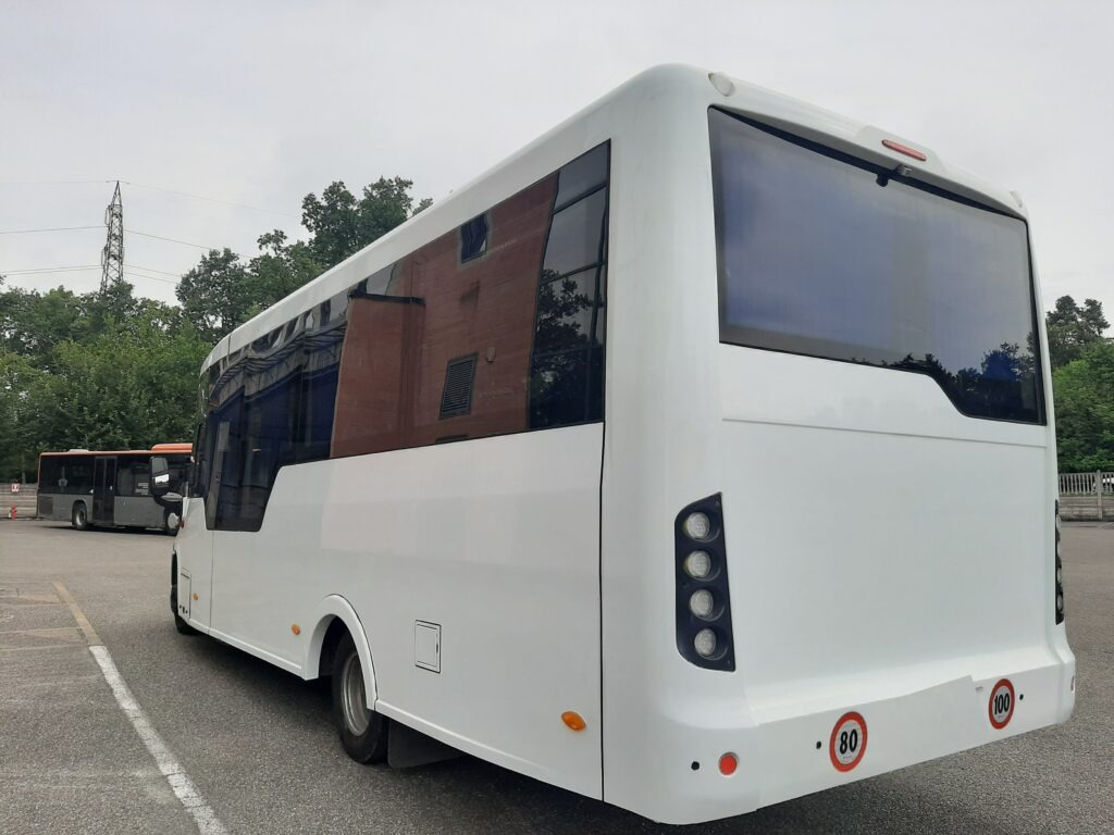 N.1 IVECO INDCAR MOBI – Anno 2015 - 长途客车:图5 N.1 IVECO INDCAR MOBI – Anno 2015 - 长途客车:图5