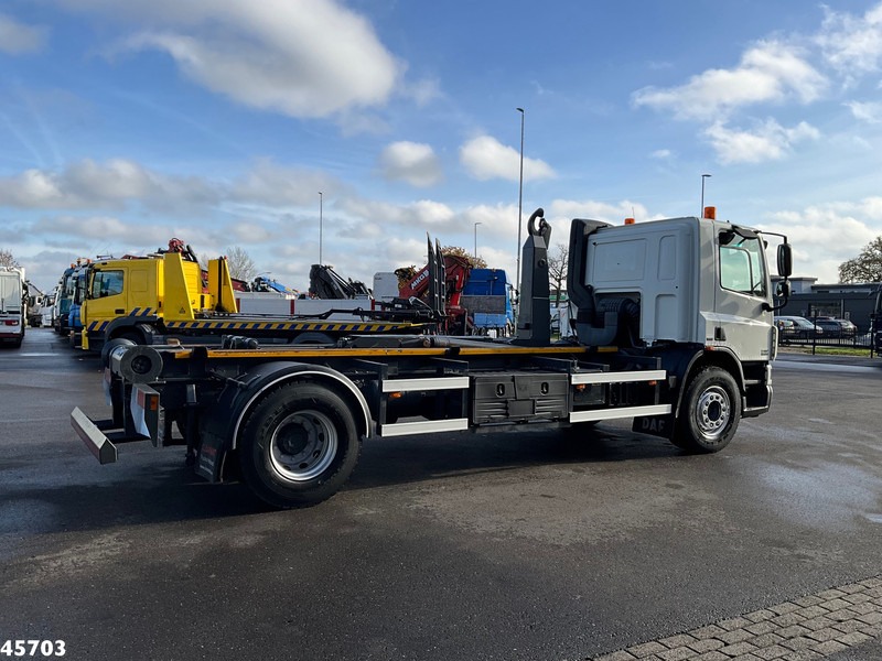 DAF FA 65 CF 250 Manual 20 Ton haakarmsysteem - 吊钩升降车:图5 DAF FA 65 CF 250 Manual 20 Ton haakarmsysteem - 吊钩升降车:图5