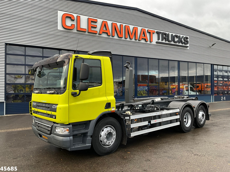 DAF FAN 75 CF 310 VDL 21 Ton haakarmsysteem - 吊钩升降车:图2 DAF FAN 75 CF 310 VDL 21 Ton haakarmsysteem - 吊钩升降车:图2