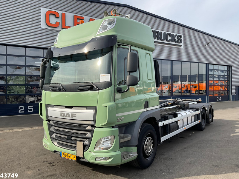 DAF FAS CF 440 Euro 6 Hiab 21 Ton haakarmsysteem - 吊钩升降车:图2 DAF FAS CF 440 Euro 6 Hiab 21 Ton haakarmsysteem - 吊钩升降车:图2